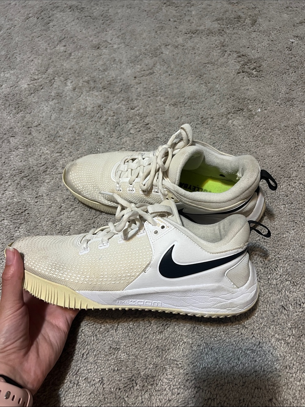 nike volleyball shoes